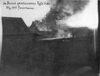 In Brand geschossenes Regimentskommando